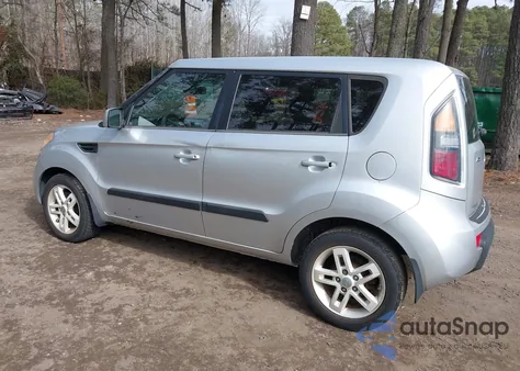 2011 Kia Soul + z USA, uszkodzony, nr VIN KNDJT2A20B7339732
